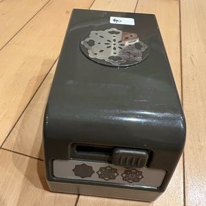 COPY - Stampin up snowflake punch